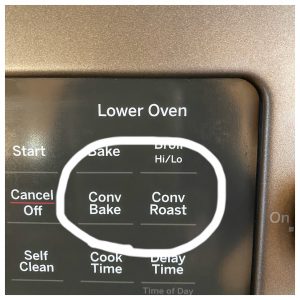 oven buttons showing convection bake and convection roast